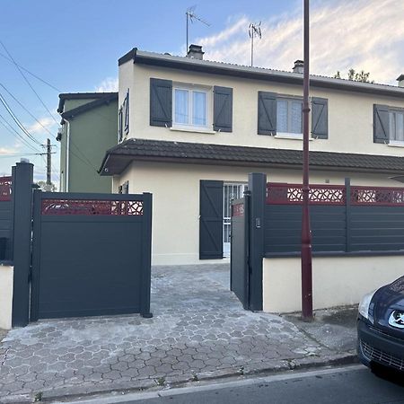 Chambre Pour 2 Personnes Avec Lit Separe Dans La Banlieue Parisienne Bondy Eksteriør billede